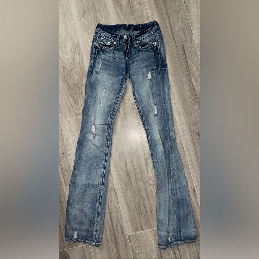 Selling Miss Me Jeans only worn twice for rodeo event